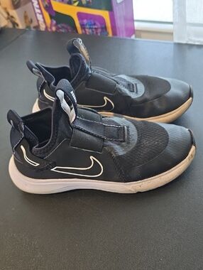 Nike Kids Black and White Slip-On Sneakers